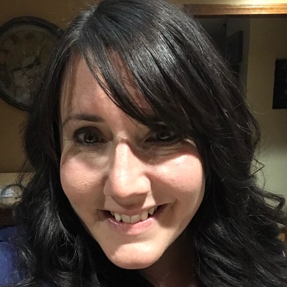 Meet your Posher, Tracy - Picture 1 of 1